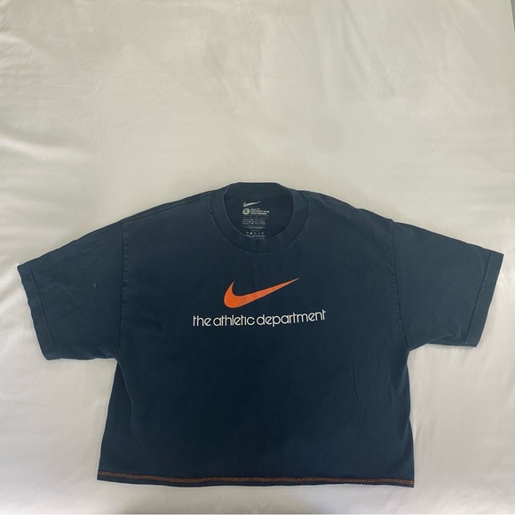 Navy Nike Cropped Tee - Picture 1 of 4